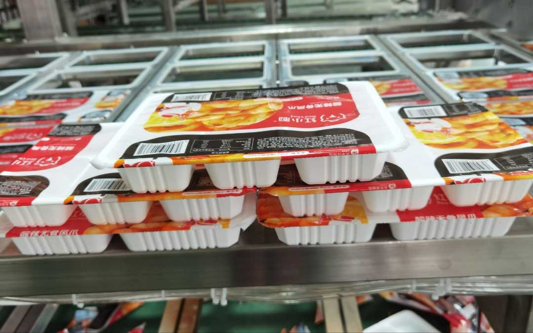 引領快餐新風尚,呂工機械盒飯封口包裝機——效率與品質的雙重飛躍