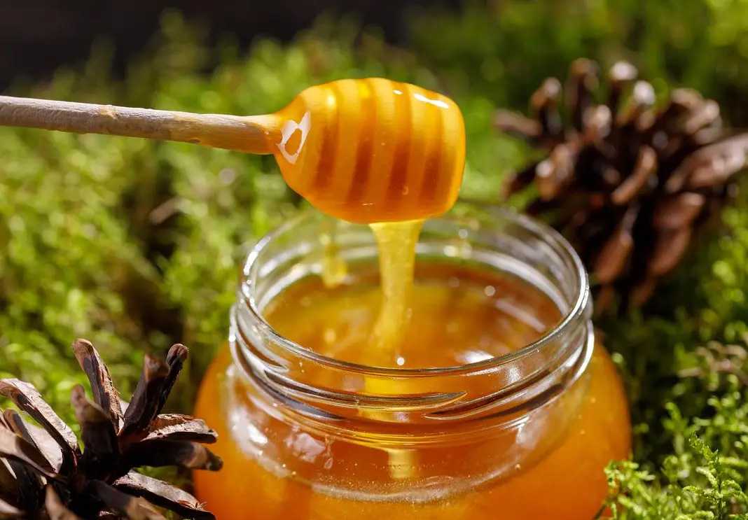 甜蜜革新,智造每一勺的優(yōu)雅:呂工機(jī)械編帶式勺裝包裝機(jī),讓傳統(tǒng)美味煥發(fā)時尚活力